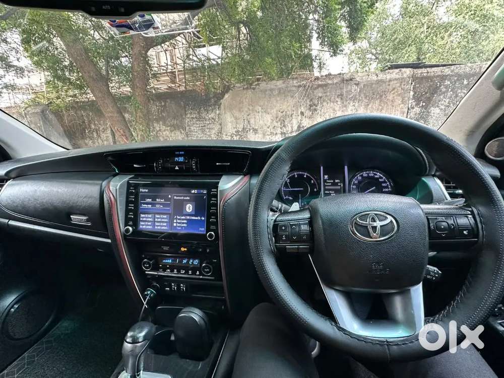 Toyota Fortuner Legender 2021 Diesel 4x2 At