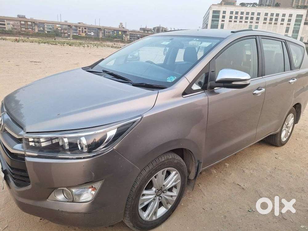 Toyota Innova Crysta 2.8 Zx At, 2016, Diesel