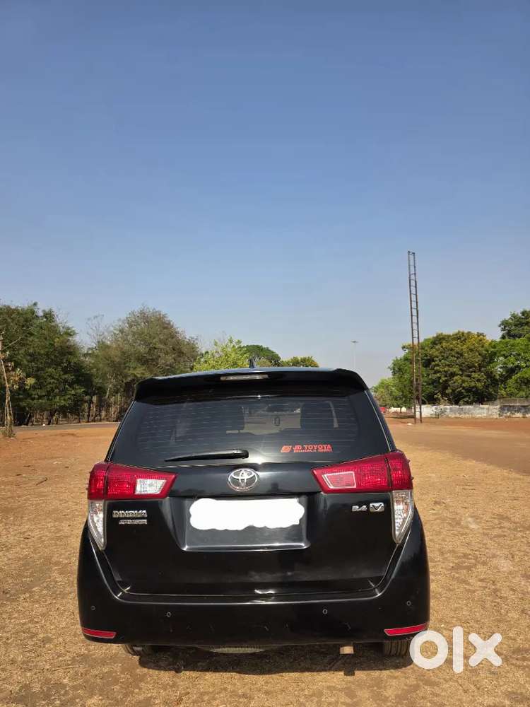 Toyota Innova Crysta 2023 Diesel Well Maintained
