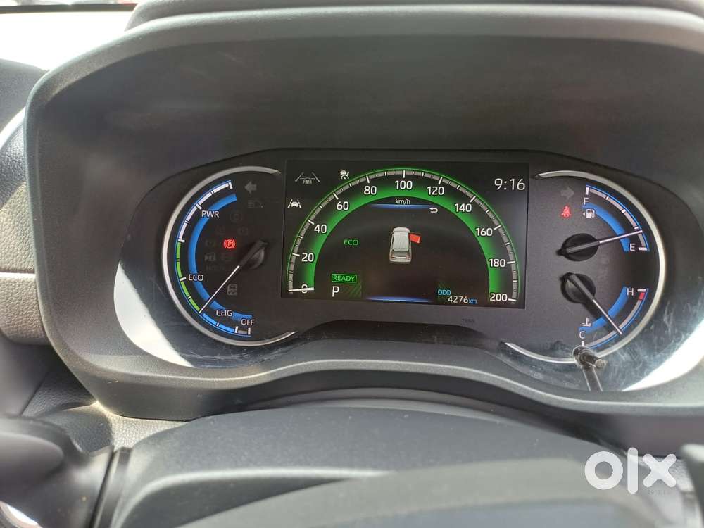 Toyota Innova Hycross 2.0 Zx (o) Hybrid 7 Str, 2026, Petrol