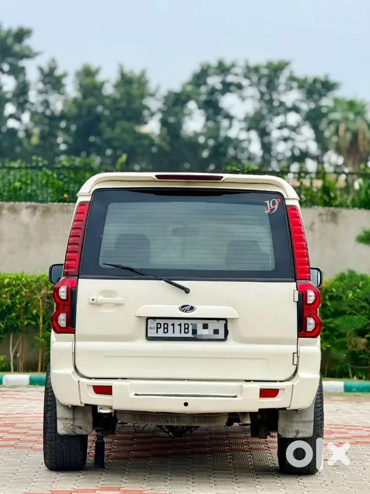 Mahindra Scorpio Classic 2010 Car