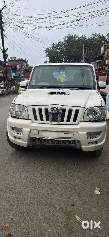 Awesome Condition Hai.. Gadi Ka Fitness 2031 Tk Hai .. All Paper Ok..