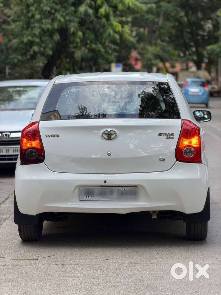 Toyota Etios Liva G, 2013, Petrol