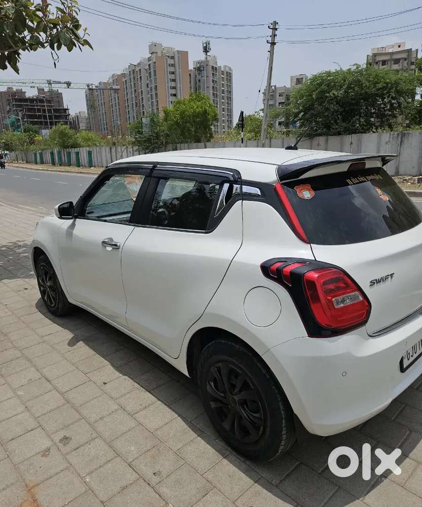 Maruti Suzuki Swift 2023 Petrol Manual 59000 Km