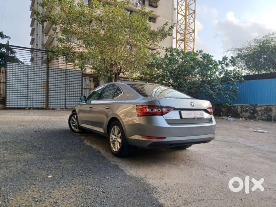 Skoda Superb Lk 1.8 Tsi At, 2019, Petrol