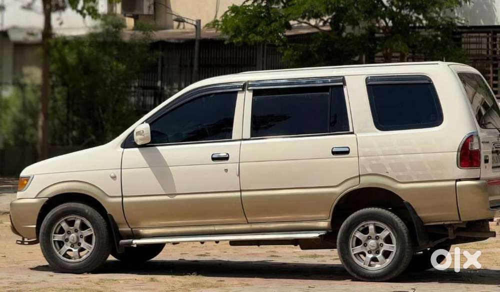 Chevrolet Tavera Neo 3 Lt- 8 Str Bs-iii, 2016, Diesel