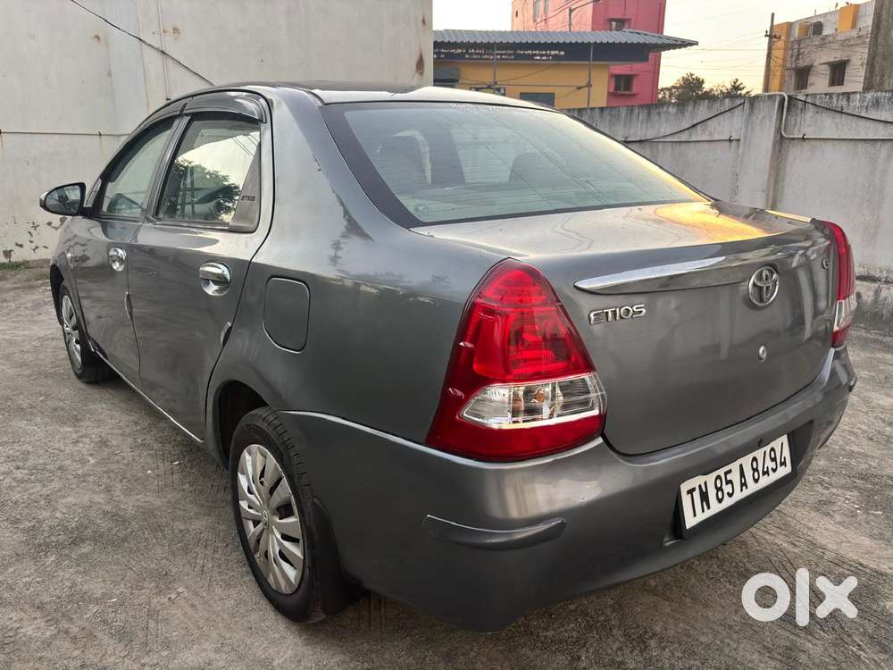 Toyota Etios G Exclusive, 2015, Petrol