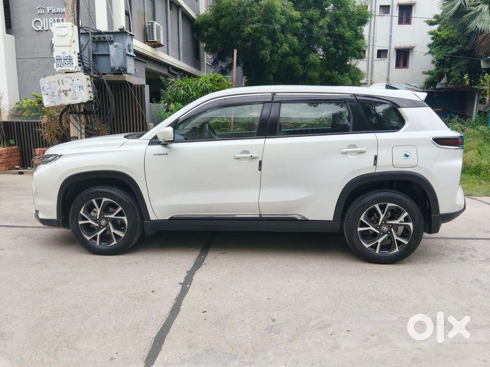 Toyota Urban Cruiser Hyryder 1.5 S Hybrid, 2024, Petrol