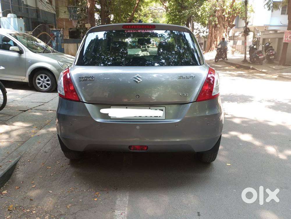 Maruti Suzuki Swift Vxi Abs Bsiv, 2016, Petrol