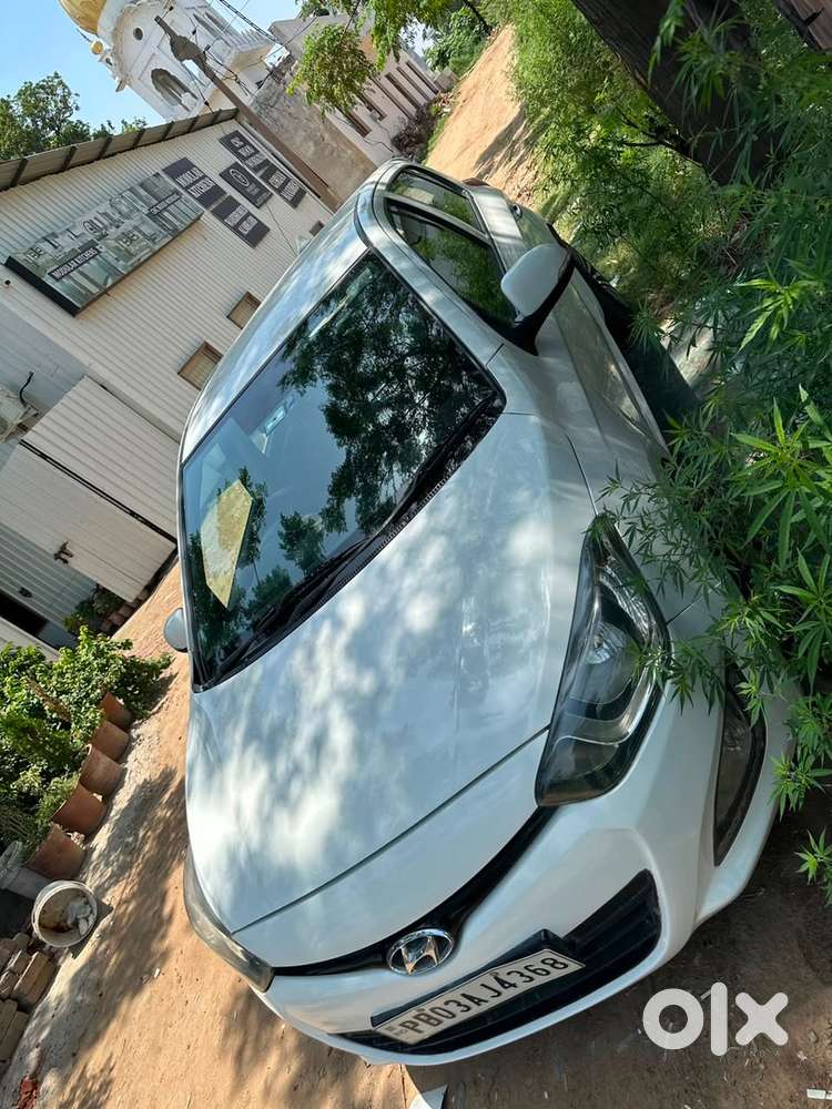 Hyundai I20 Diesel 2013 Registerd 2015 Valid Till 2030