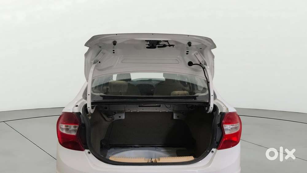 Ford Figo Aspire 1.5 Titanium Ti-vct At, 2015, Petrol
