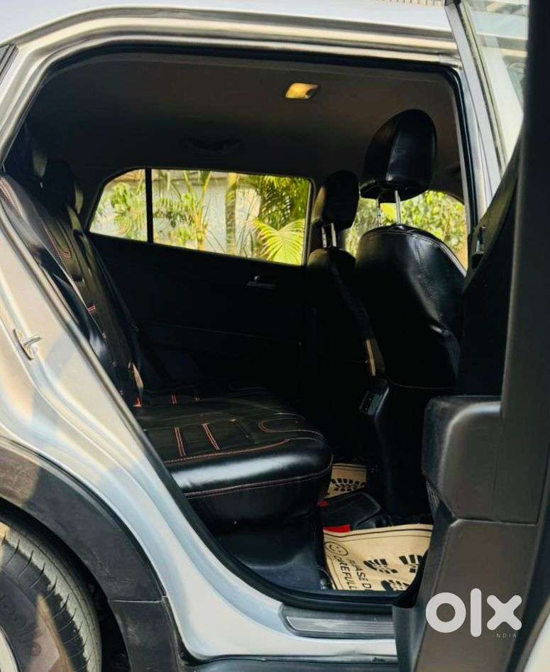 Hyundai Creta Sx Plus 1.6 Dual Tone Vtvt, 2015, Petrol