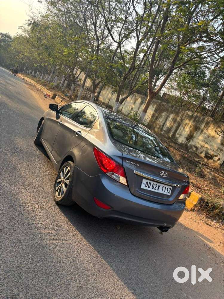 Hyundai Verna 2011-2014 1.6 Sx Crdi (o), 2013, Petrol