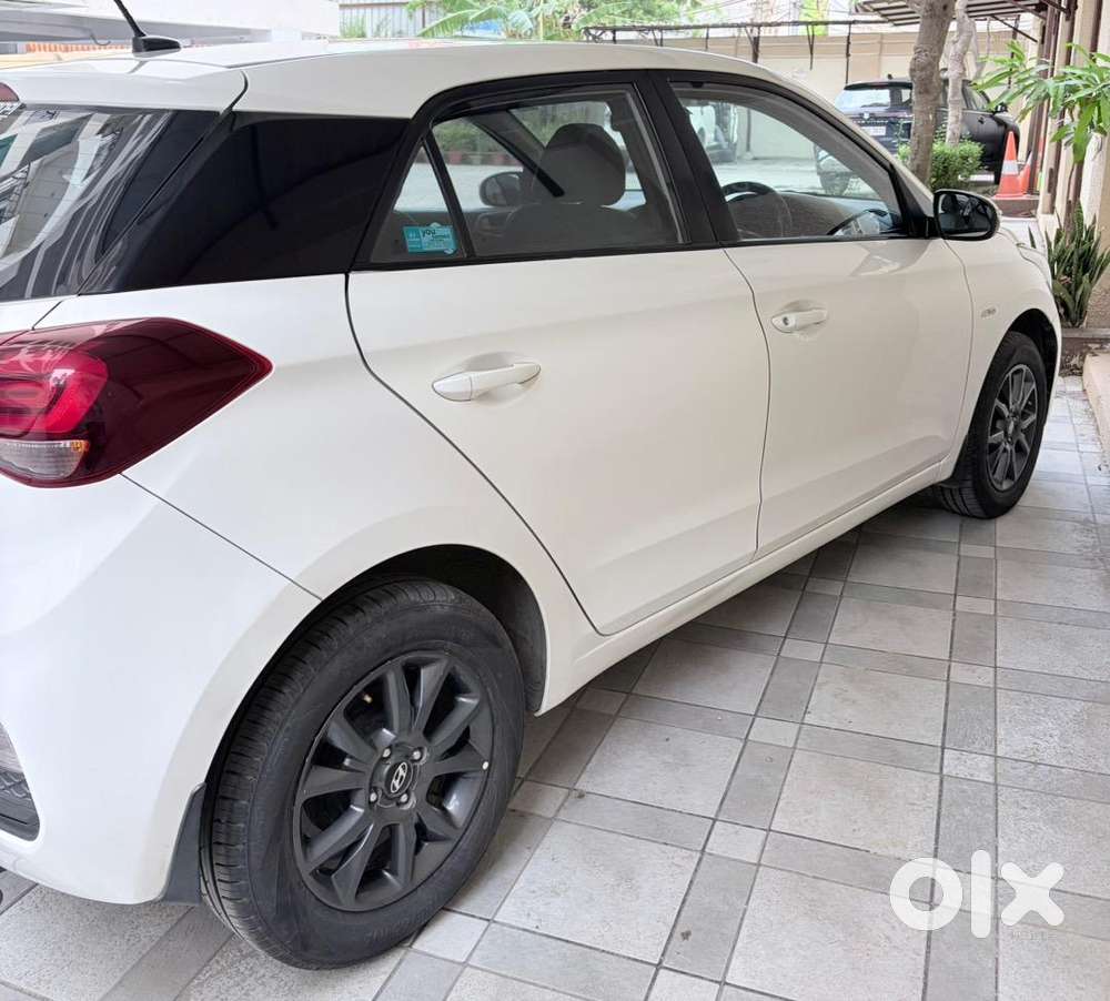 Hyundai I20 2018 Petrol 23000 Km Driven