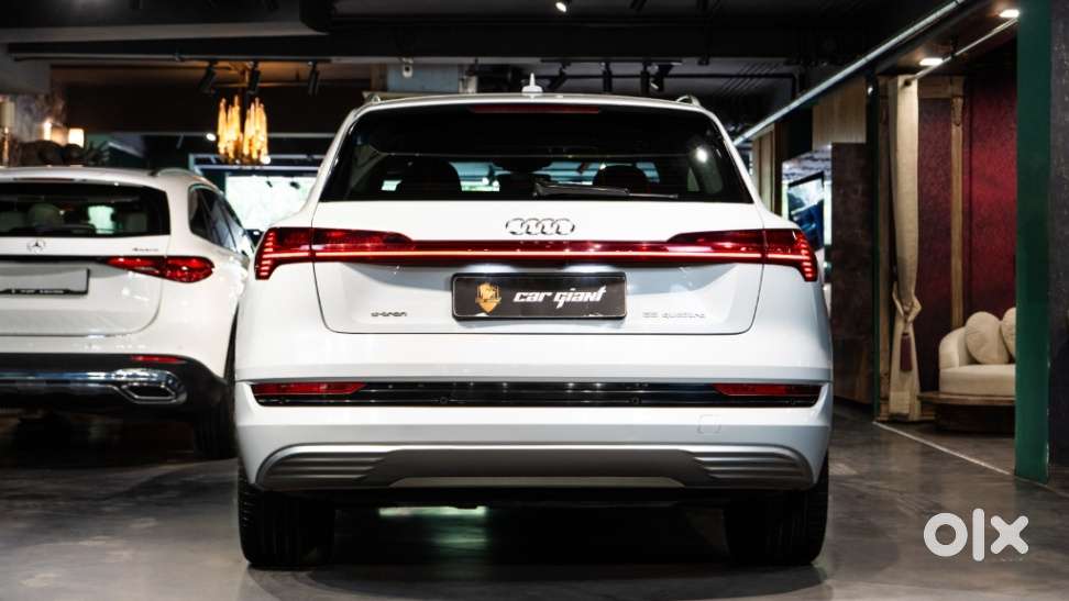 Audi E-tron 55, 2021, Electric