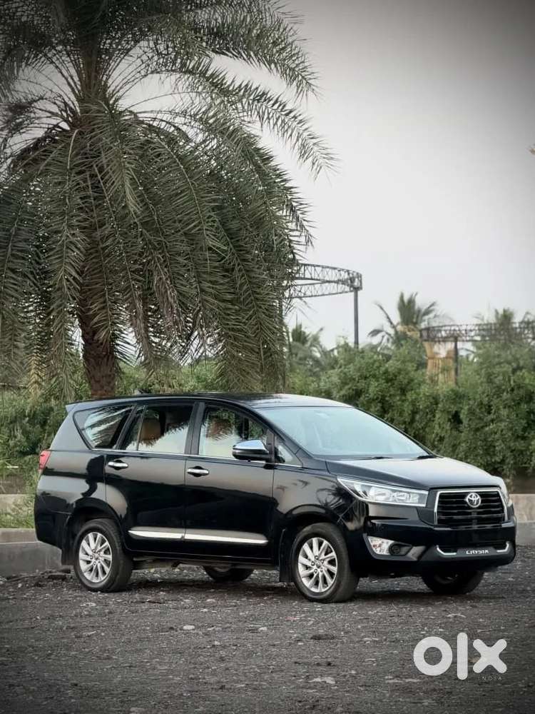 Toyota Innova Crysta [2020-ongoing] 2.4 Gx At 8 Str, 2022, Diesel