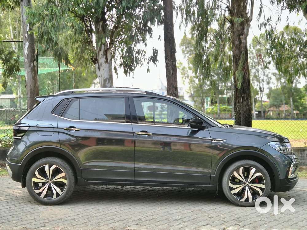 Volkswagen Tiguan, 2022, Petrol