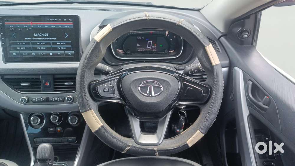 Tata Nexon 1.5 Revotorq Xma Amt (s), 2022, Petrol