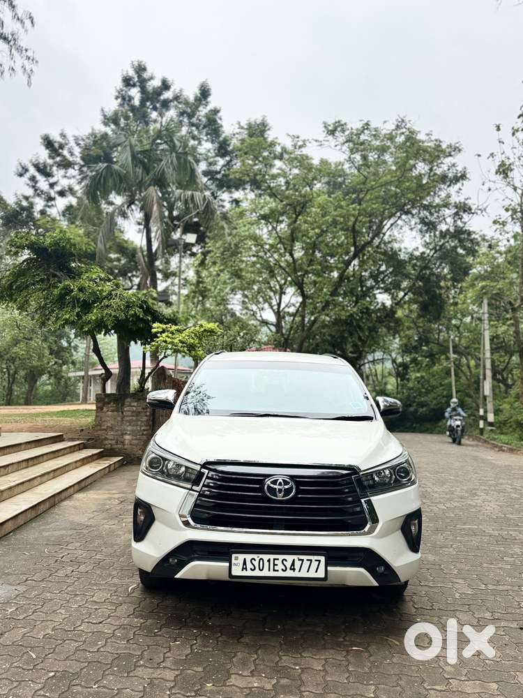 Toyota Innova Crysta 2.4 V 8 Str, 2020, Diesel