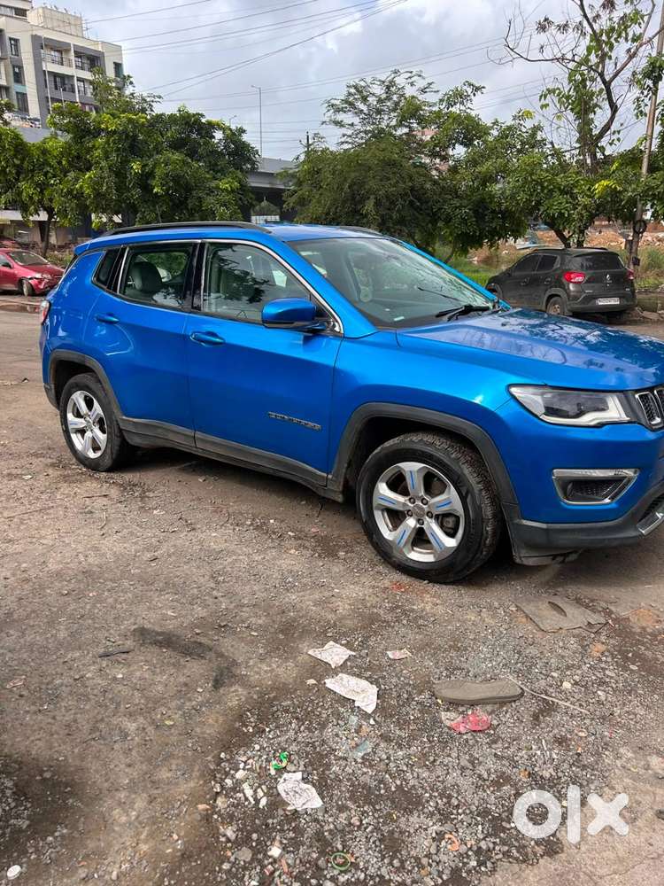 Jeep Compass Limited (o) Dct Automatic Petrol Hydro Blue Pearl Colour
