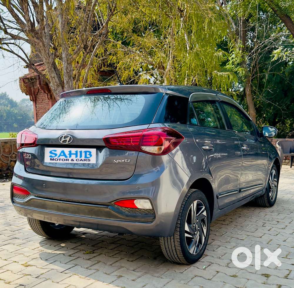 Hyundai I20 Sportz 1.2 Mt Dual Tone, 2019, Cng & Hybrids