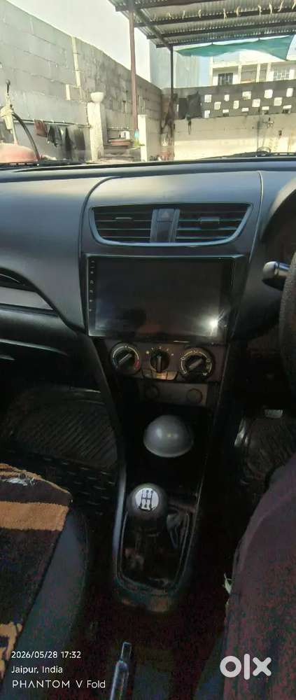 Swift Maruti Suzuki 2012 Car