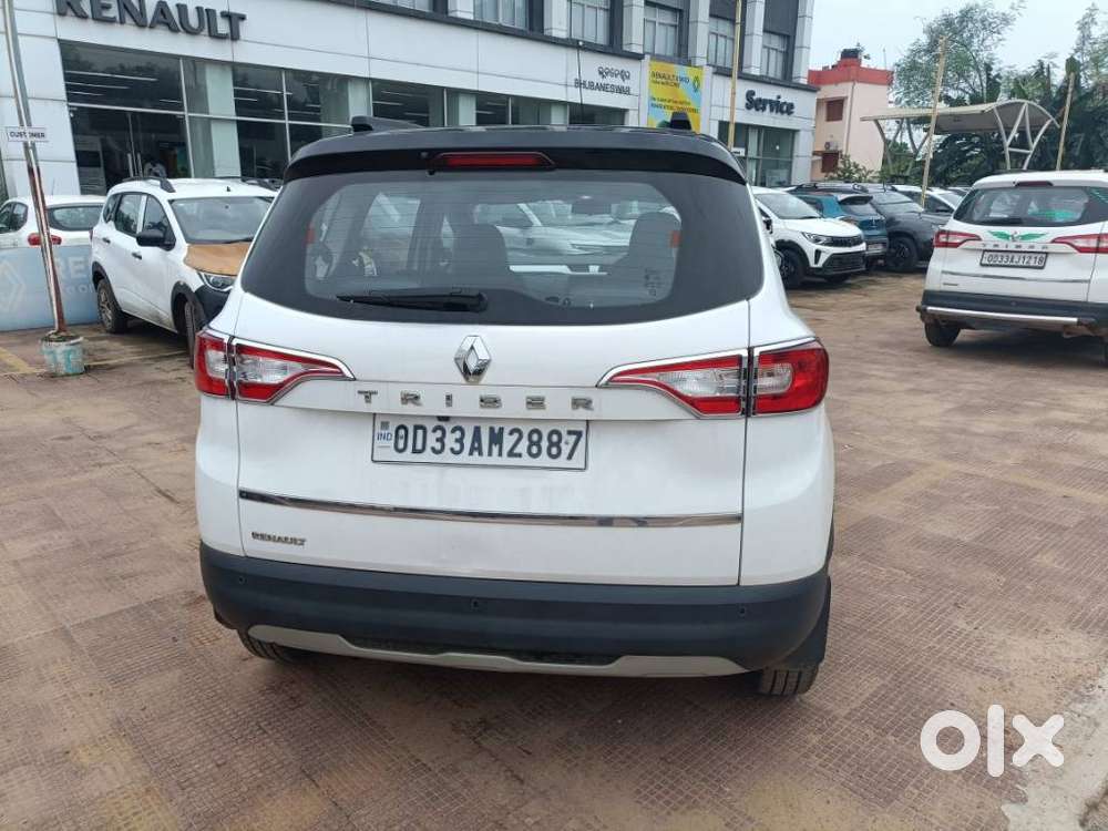 Renault Triber 1.0 Rxz Dual Tone, 2024, Petrol
