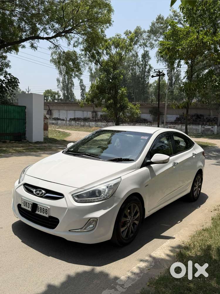 Hyundai Verna Crdi 1.6 At Sx Option, 2015, Diesel