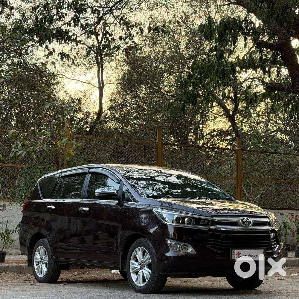 Toyota Innova Crysta 2.8z Automatic, 2020, Diesel