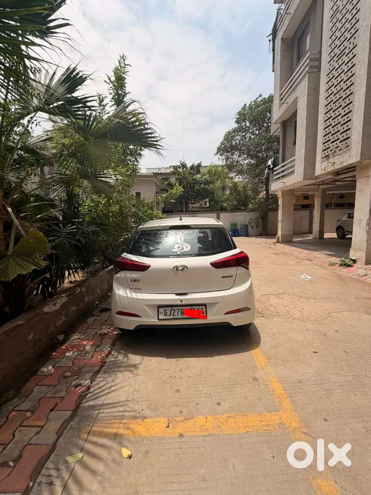 Hyundai I20 Sportz 2017  1st Owner  61k Km  Android  Top Condition