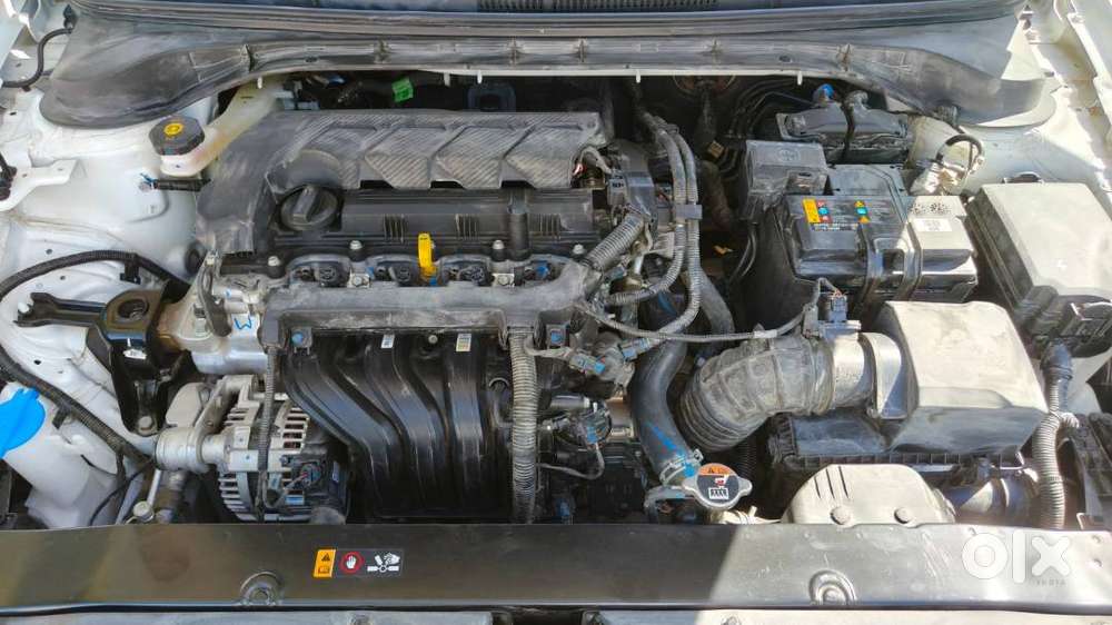 Verna 1.5 Mpi Ivt Sx(o)