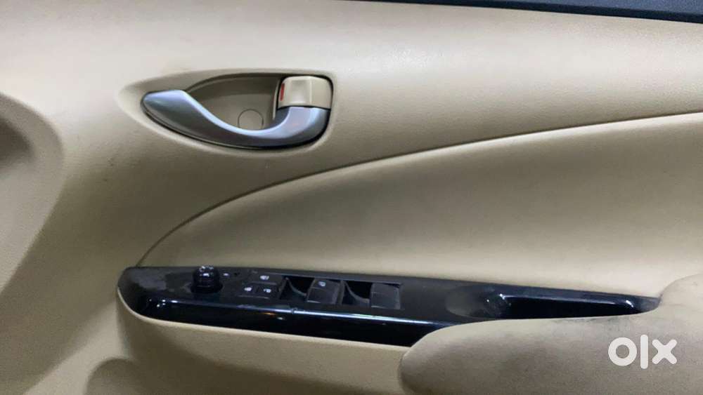 Toyota Yaris V, 2018, Petrol