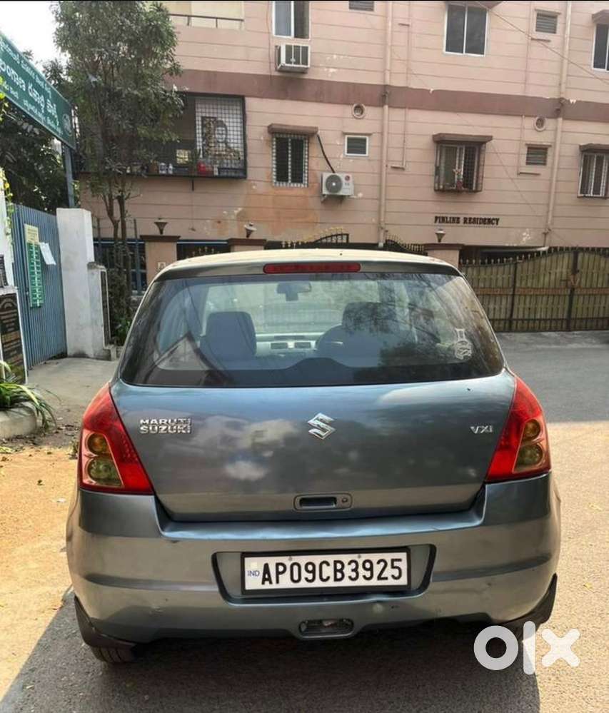 Maruti Suzuki Swift Petrol 2010 Model