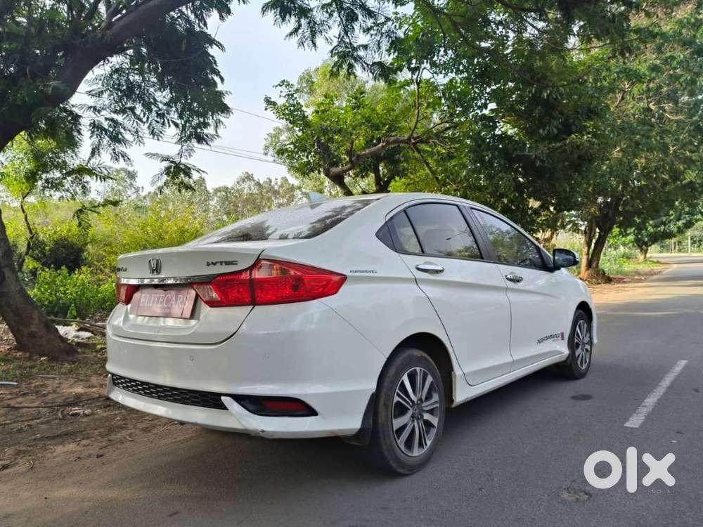 Honda City V Inspire, 2022, Petrol