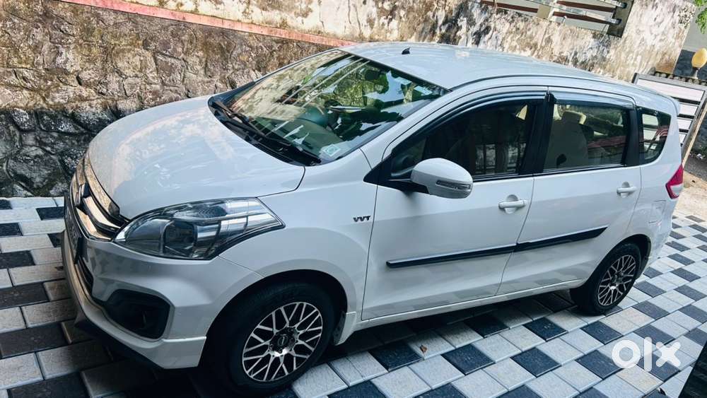 Maruti Suzuki Ertiga 2017 Petrol Well Maintained