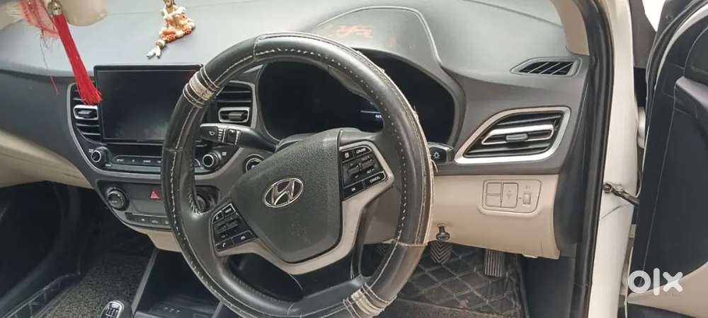 2022 Modal Hyundai Varna Car