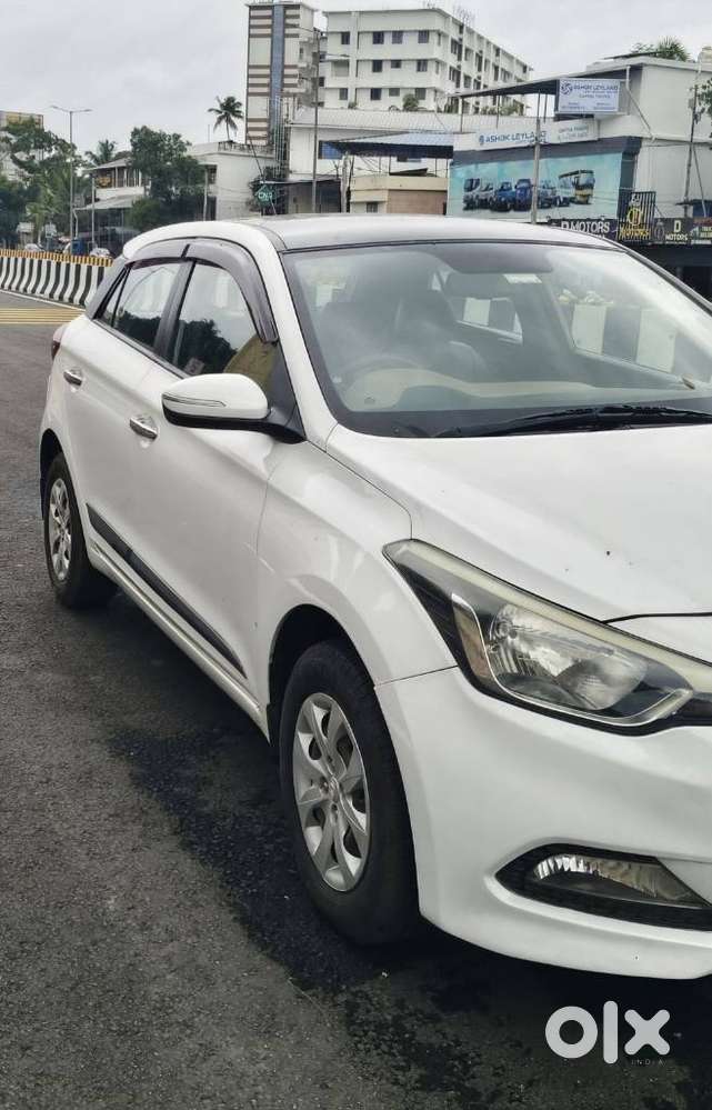 Hyundai I20 Sportz 1.2 Bs-iv, 2015, Petrol