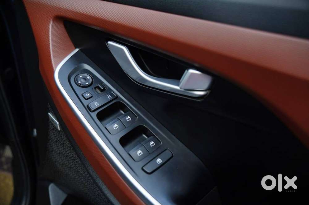 Hyundai Alcazar Platinum 7 Str 1.5 Diesel Adventure, 2023, Diesel