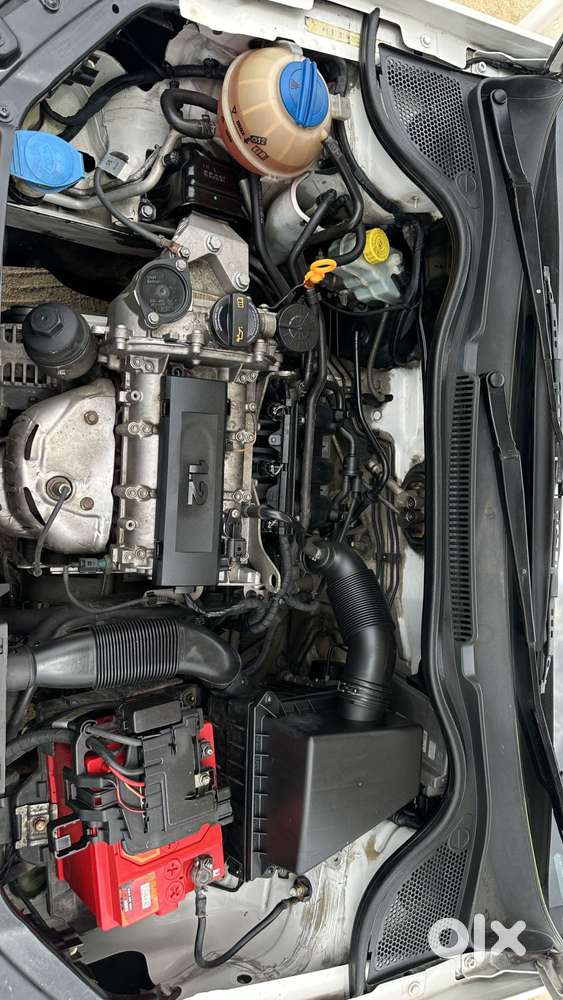 Volkswagen Polo Petrol Highline 1.2l, 2010, Petrol
