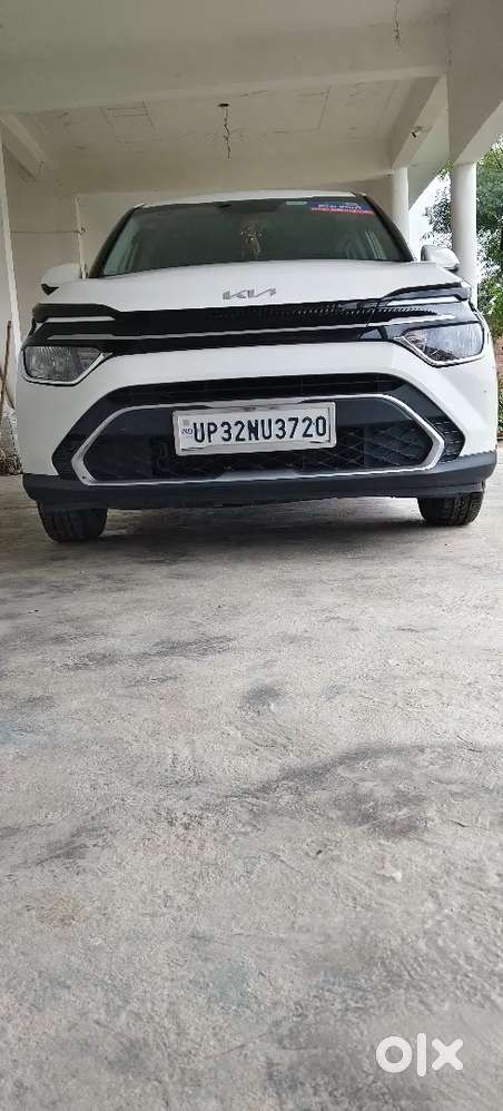 Kia Carens 1.5 Premium 2023