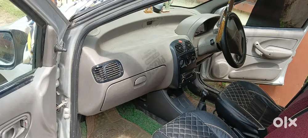 Tata Indica Ev2 2011