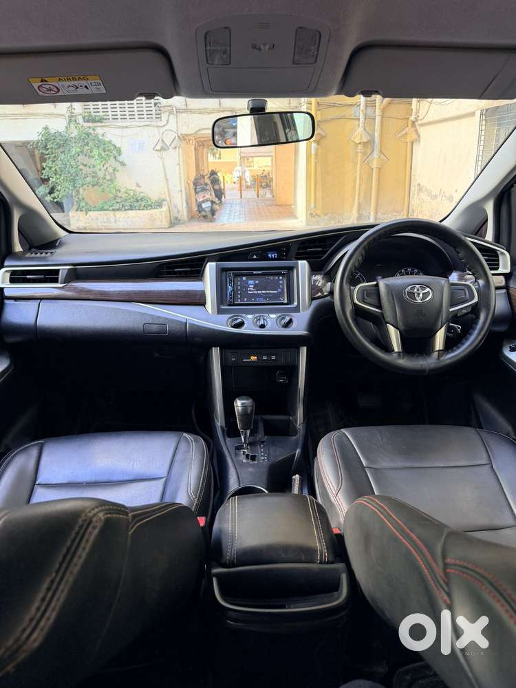 Toyota Innova Crysta 2.8 Gx At 8s, 2018, Diesel