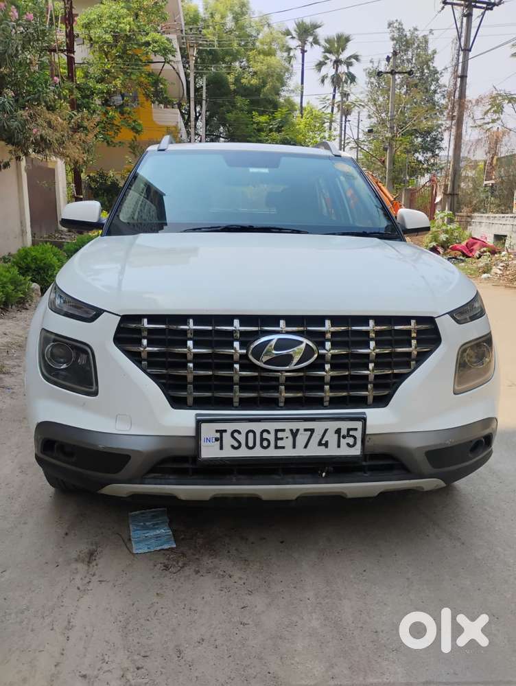 Hyundai Venue Sx+ At, 2019, Petrol