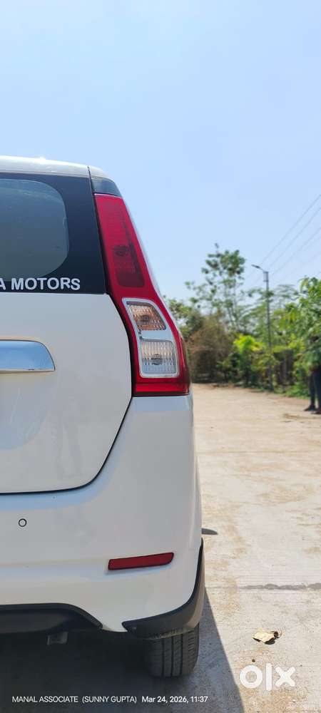 Maruti Suzuki Wagon R Zxi, 2023, Petrol