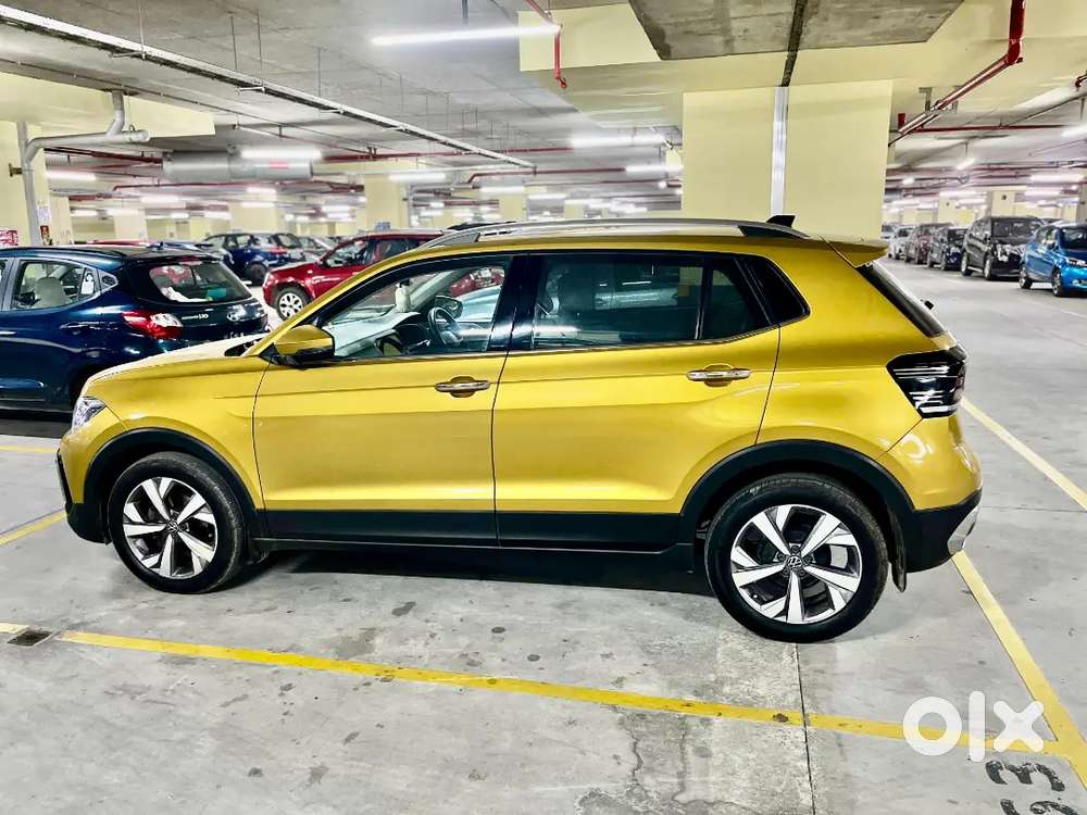 Volkswagen Taigun Topline 2022 Petrol 27200 Km Driven