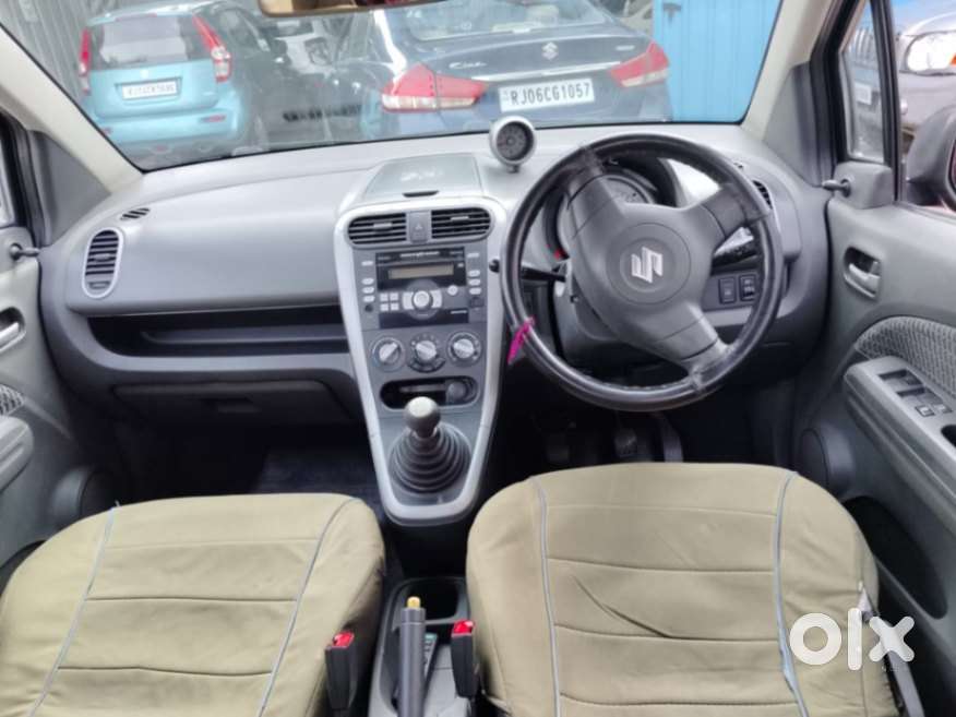 Maruti Suzuki Ritz Vxi, 2013, Petrol