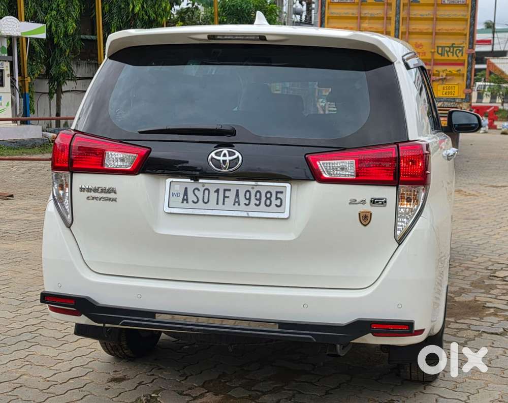 Toyota Innova Crysta 2.4 G Mt, 2022, Diesel
