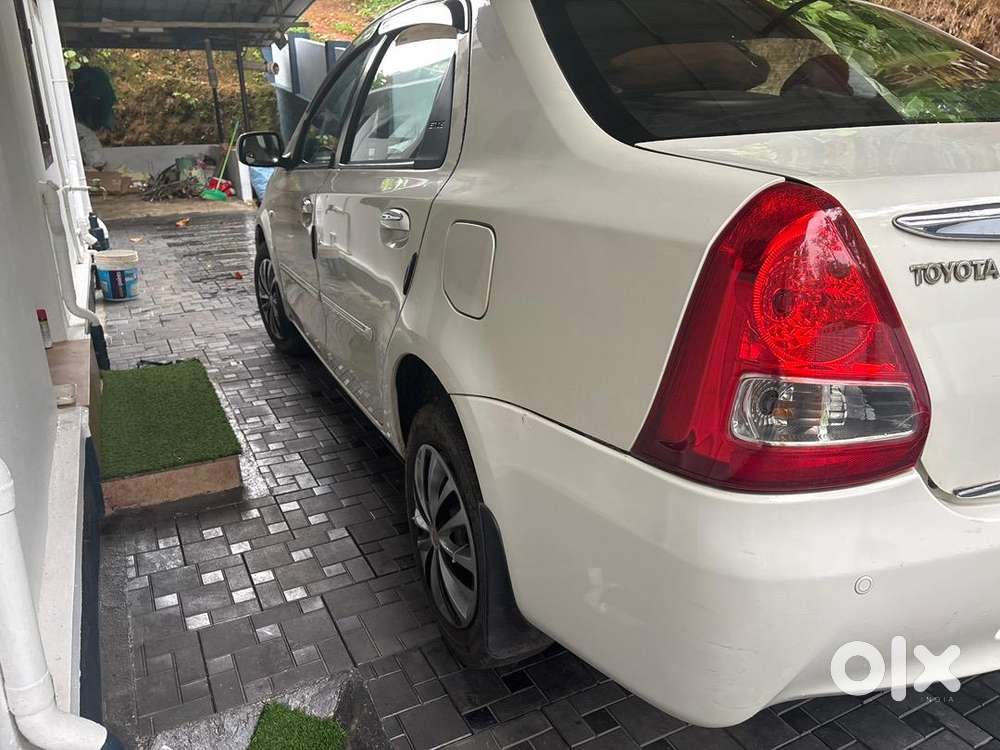 Toyota Car Manual 2011