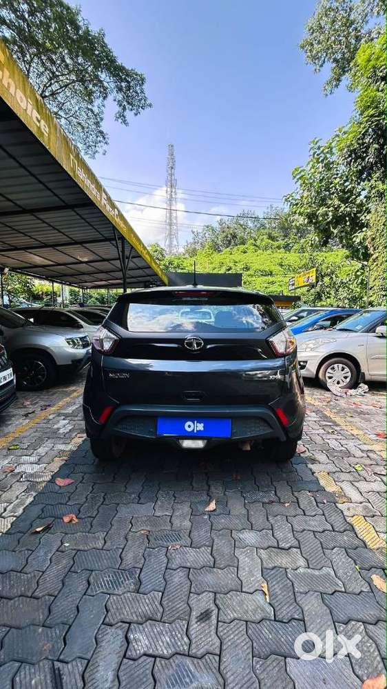 Tata Nexon 1.5 Revotorq Xm (s), 2018, Diesel