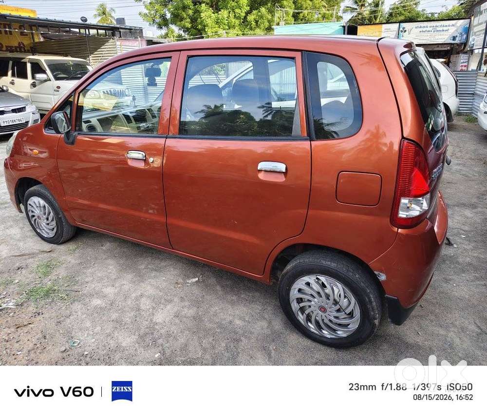 Maruti Suzuki Estilo Vxi, 2011, Petrol